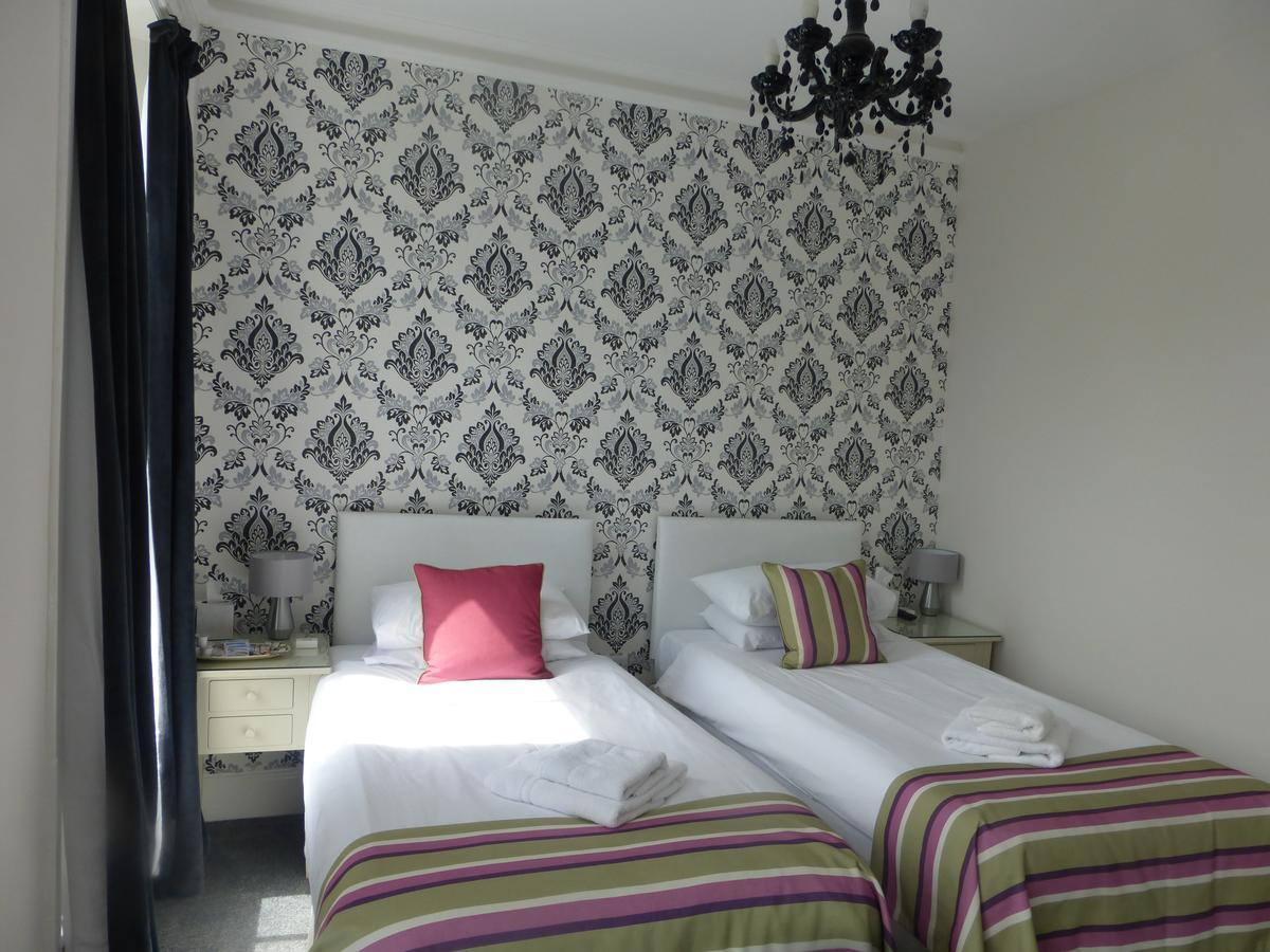Harry'S Hotel & Restaurant Aberystwyth Exteriör bild