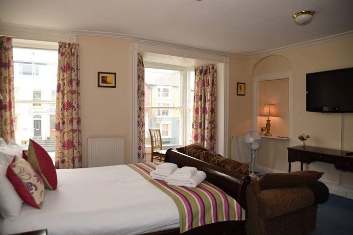 Harry'S Hotel & Restaurant Aberystwyth Exteriör bild